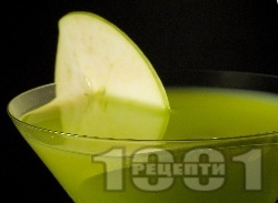   (Apple Martini)  ,      -   